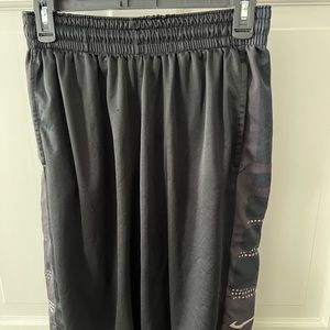 Mens Nike Shorts Large